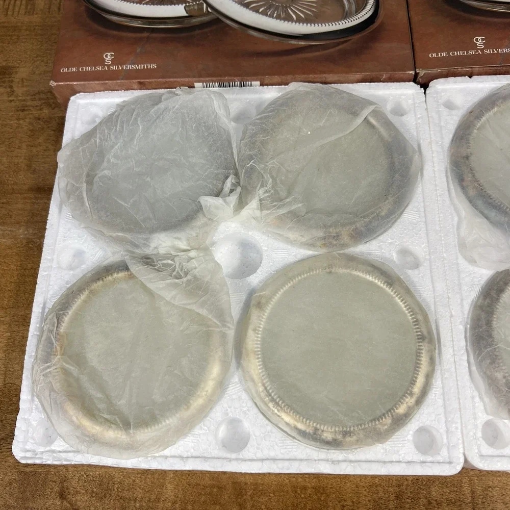 Olde Chelsea Silversmiths Silver plated Glass Coasters Set Of 8 Open Box - Read!